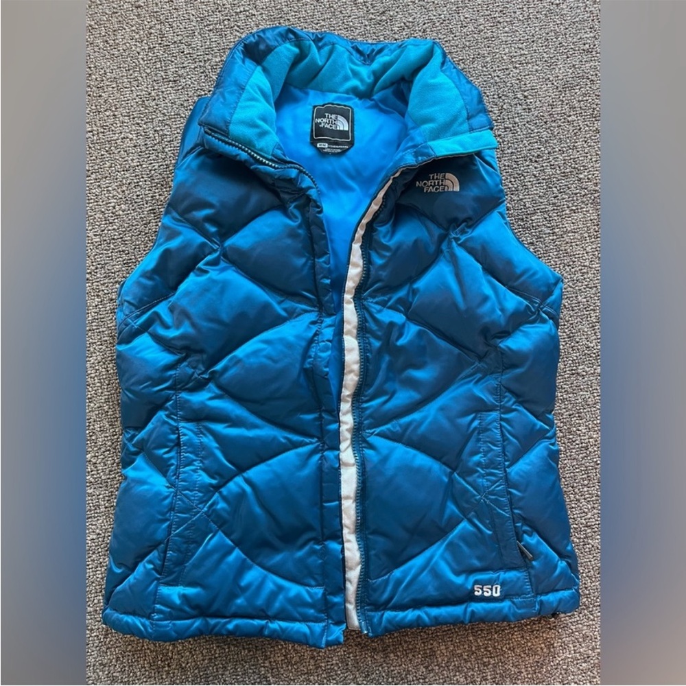 The North Face 550 down puffer vest, size M, nice!